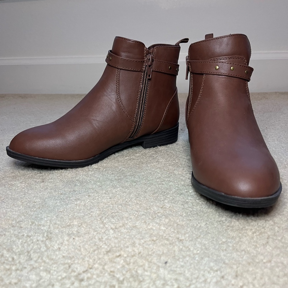 NEW OLD NAVY Girls Faux-Leather Brown Ankle Side Zip Boots Size 4